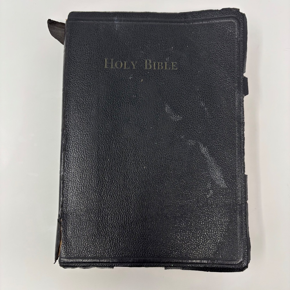 Holy Bible Vintage 1950s King James Version KJV World Publishing Company